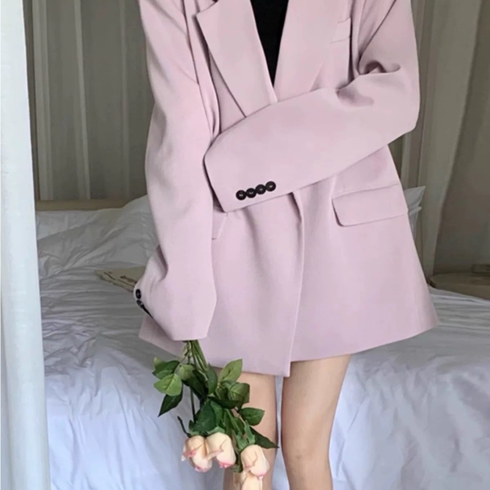 Elegant Pink Women's Blazer